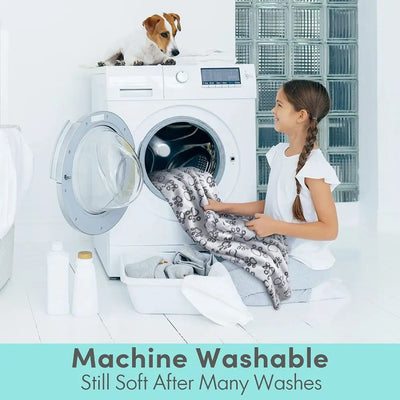 Soft weighted stress relief blanket for dogs and cats designed to reduce anxiety, provide calming pressure, and offer comfort during stress triggers like thunderstorms and travel